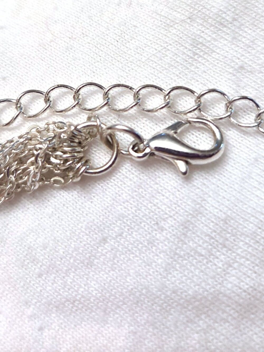 Avon Vintage 10-strand multi-chain necklace with Silver-tone Puffed Heart - NWOT - Picture 5 of 5